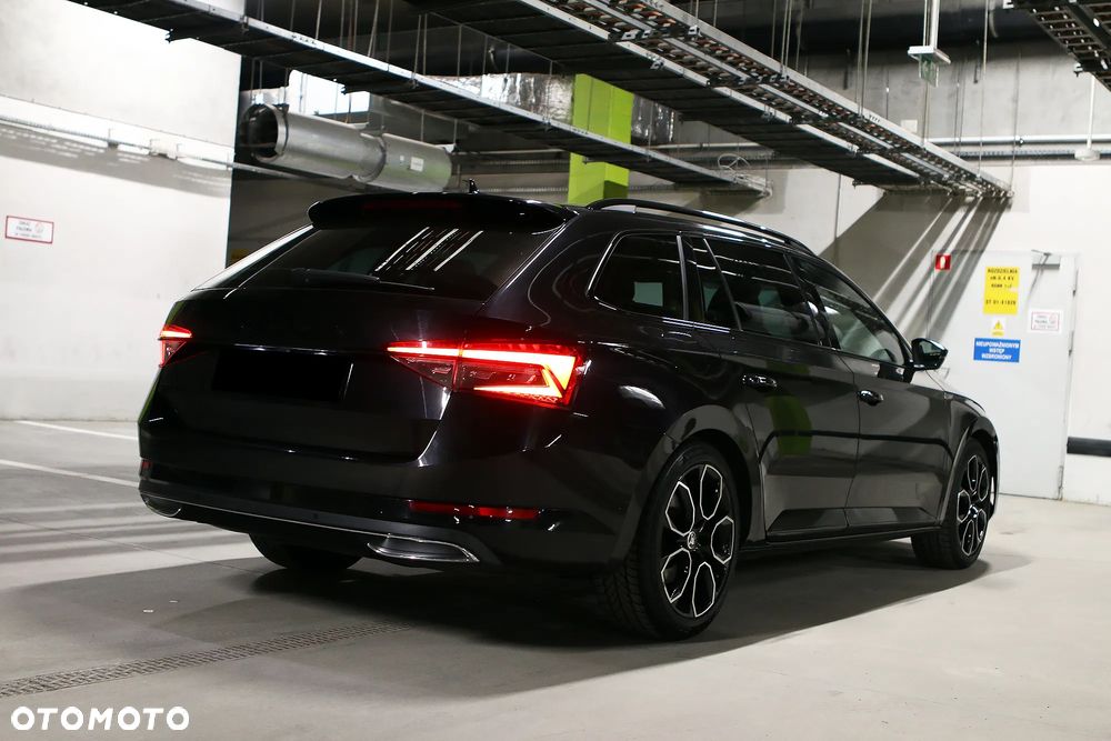 Skoda Superb 2.0 TDI SCR Sportline DSG - 13