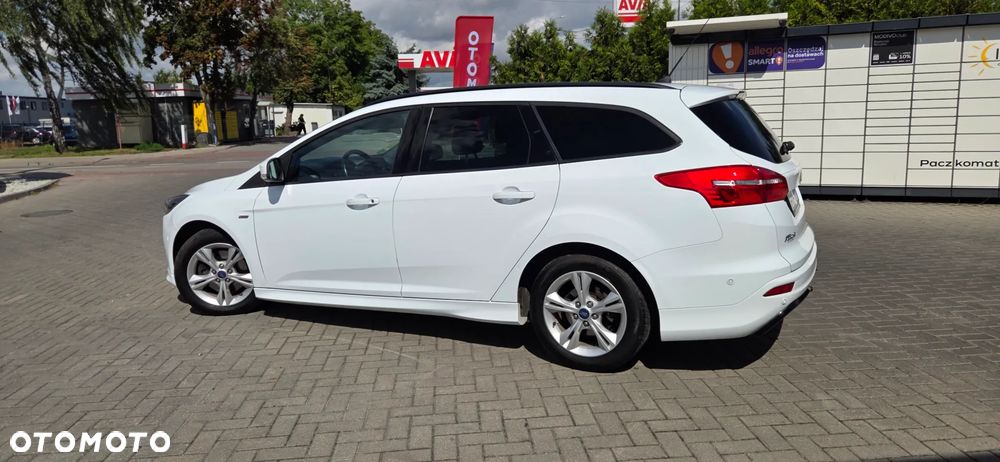Ford Focus 1.5 EcoBoost STart-Stopp-System ST-LINE - 10
