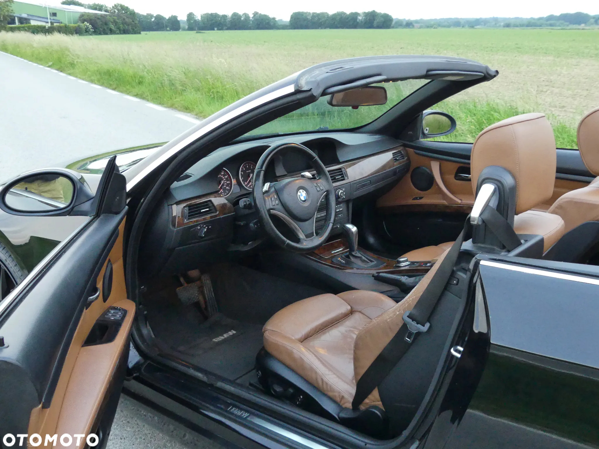 BMW Seria 3 335i Cabrio - 13