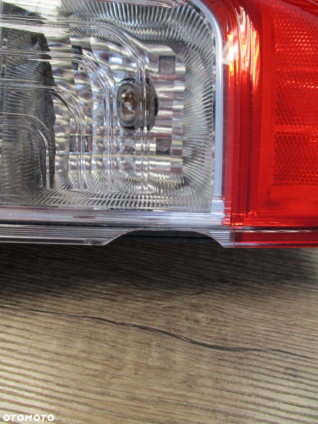 Lampa NISSAN NAVARA 18R LEWA - 2