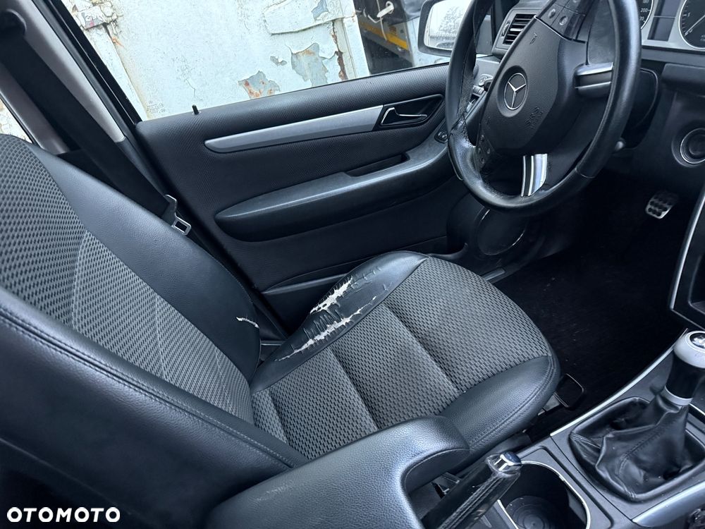 Mercedes-Benz Klasa B 170 - 16