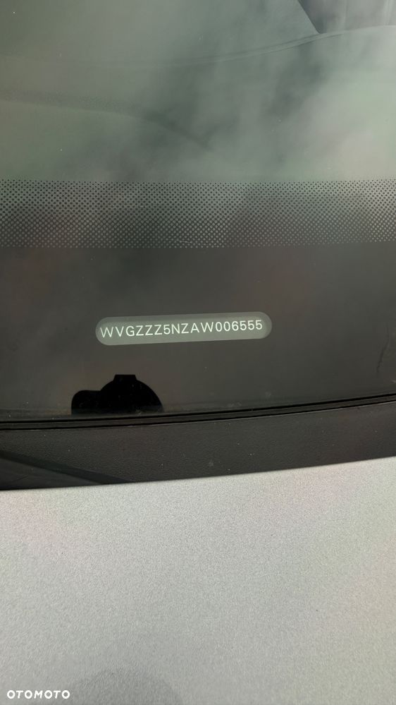 Volkswagen Tiguan - 11