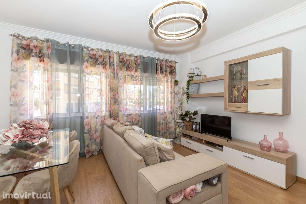 Qta. Marialva–Corroios-T1 convertido T3–Remodelado - Grande imagem: 4/30