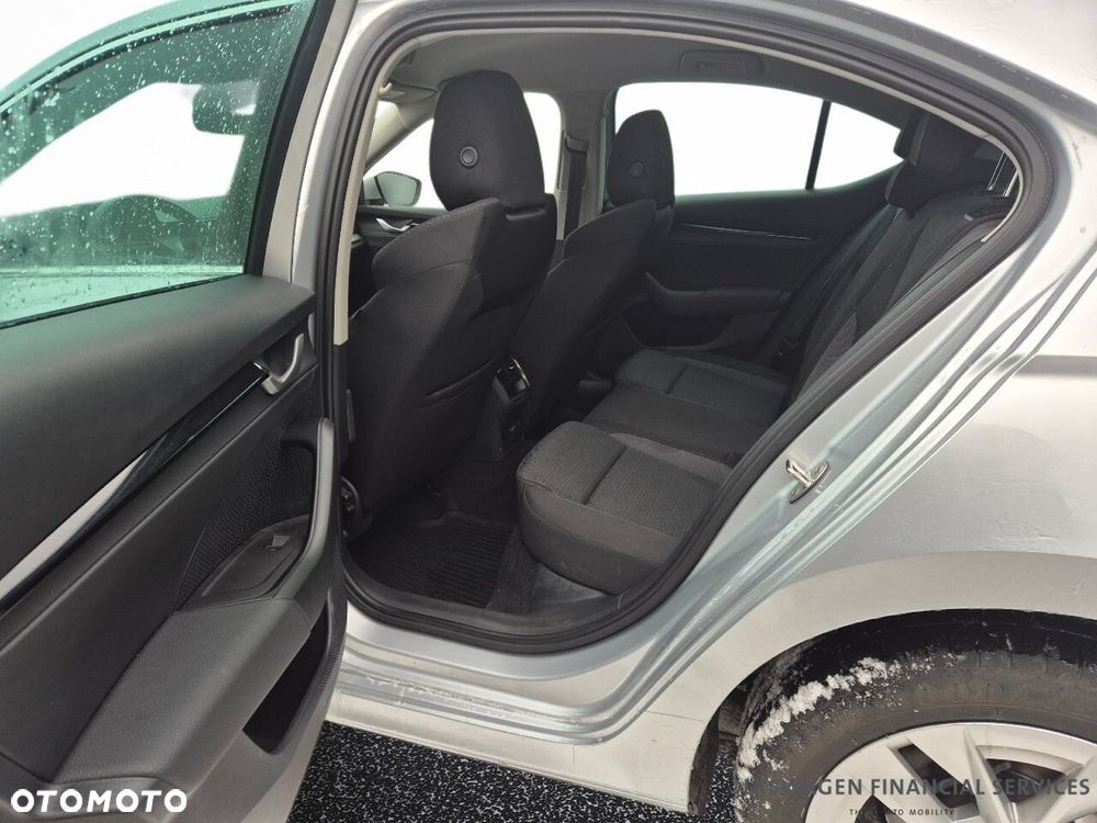 Skoda Octavia 1.5 TSI Selection - 7