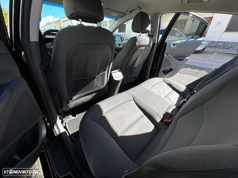 Hyundai Ioniq Elektro - 10