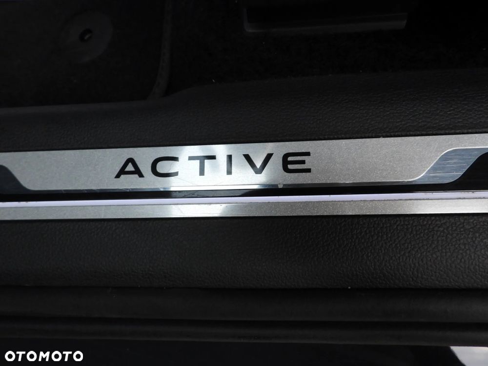 Volkswagen Tiguan - 30