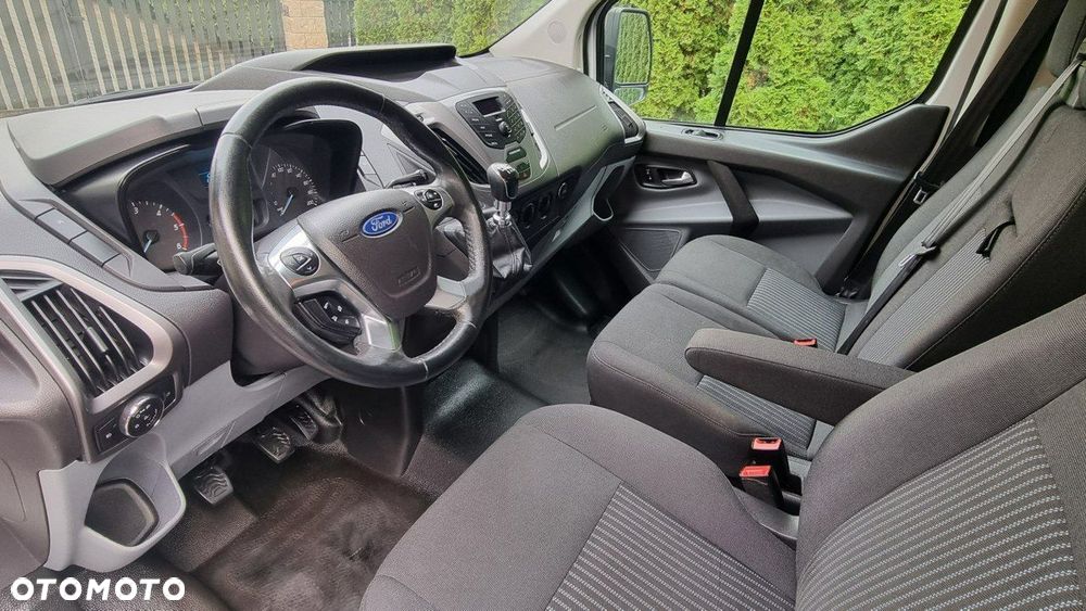 Ford Transit Custom - 11