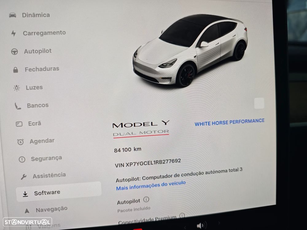 Tesla Model Y Performance Dual Motor AWD - 31