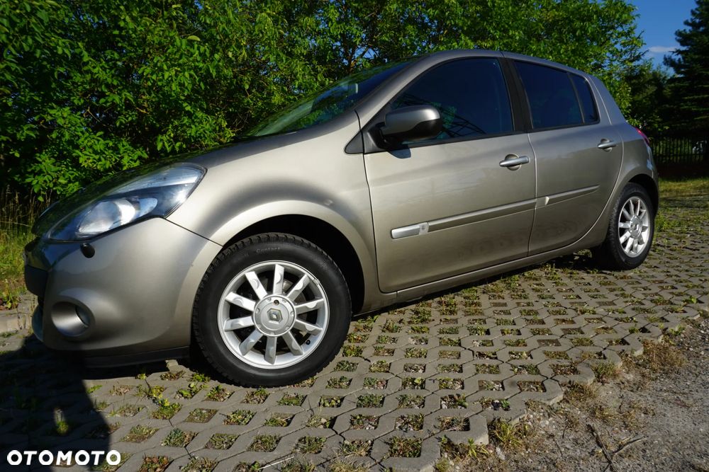 Renault Clio 1.2 16V 75 Expression - 7