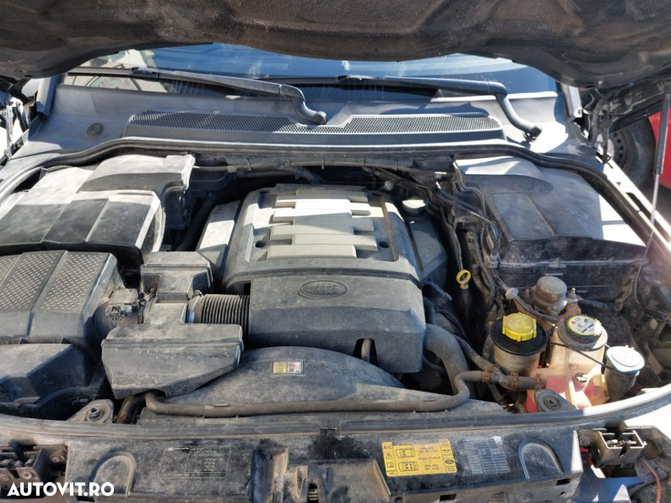 Dezmembrari Land Rover Discovery 3 V8 4.4i 217KW (295 PS - 291 HP) - 5