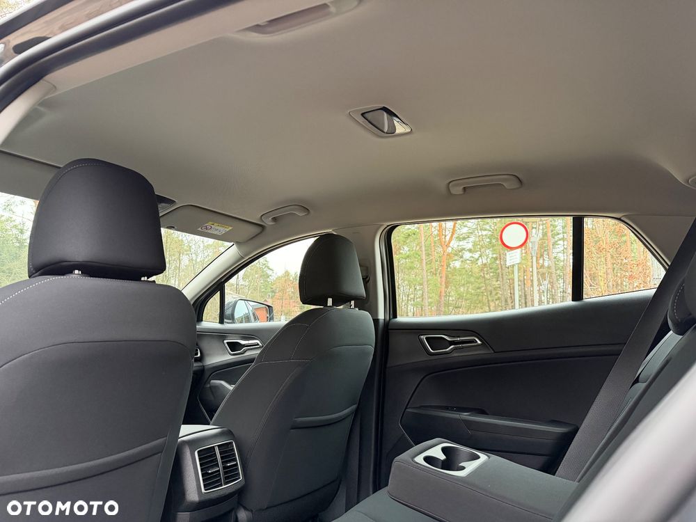 Kia Sportage 1.6 CRDI 2WD Eco-Dynamics+ (48V M-H) SPIRIT - 33