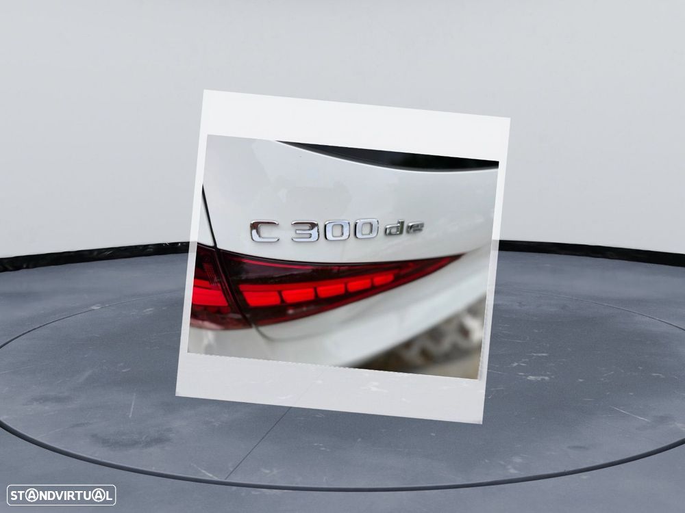 Mercedes-Benz C 300 de 4Matic T 9G-TRONIC AMG Line - 18