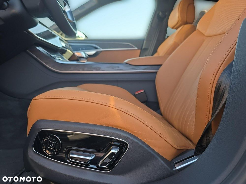 Audi A8 L 50 TDI quattro tiptronic - 19