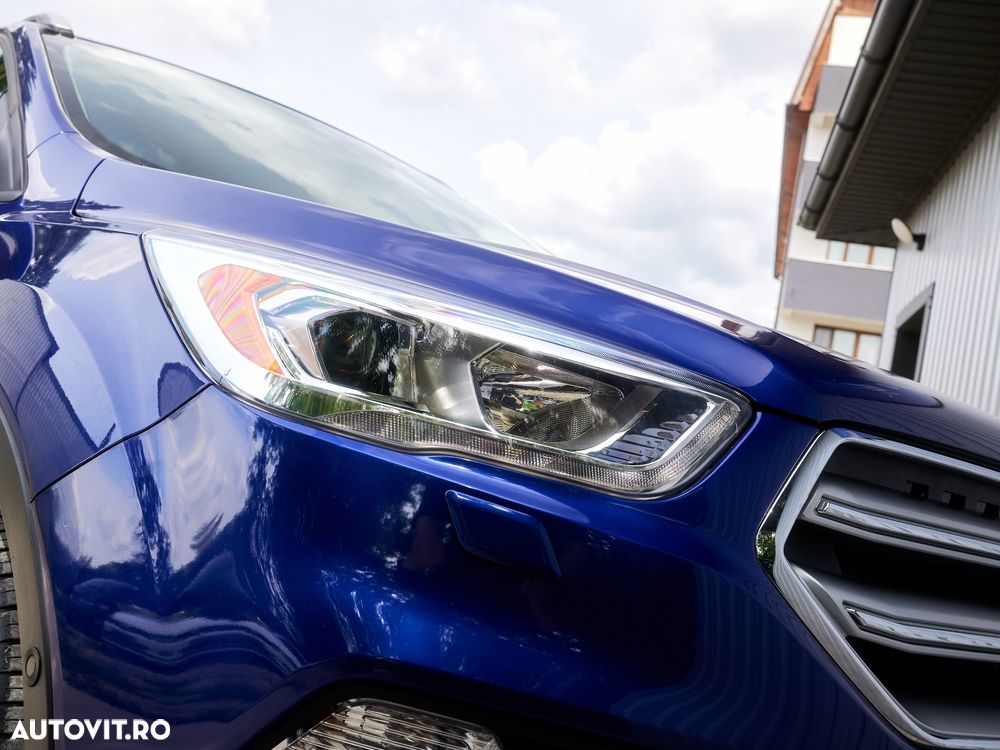 Ford Kuga 1.5 EcoBoost 2x4 Titanium - 14