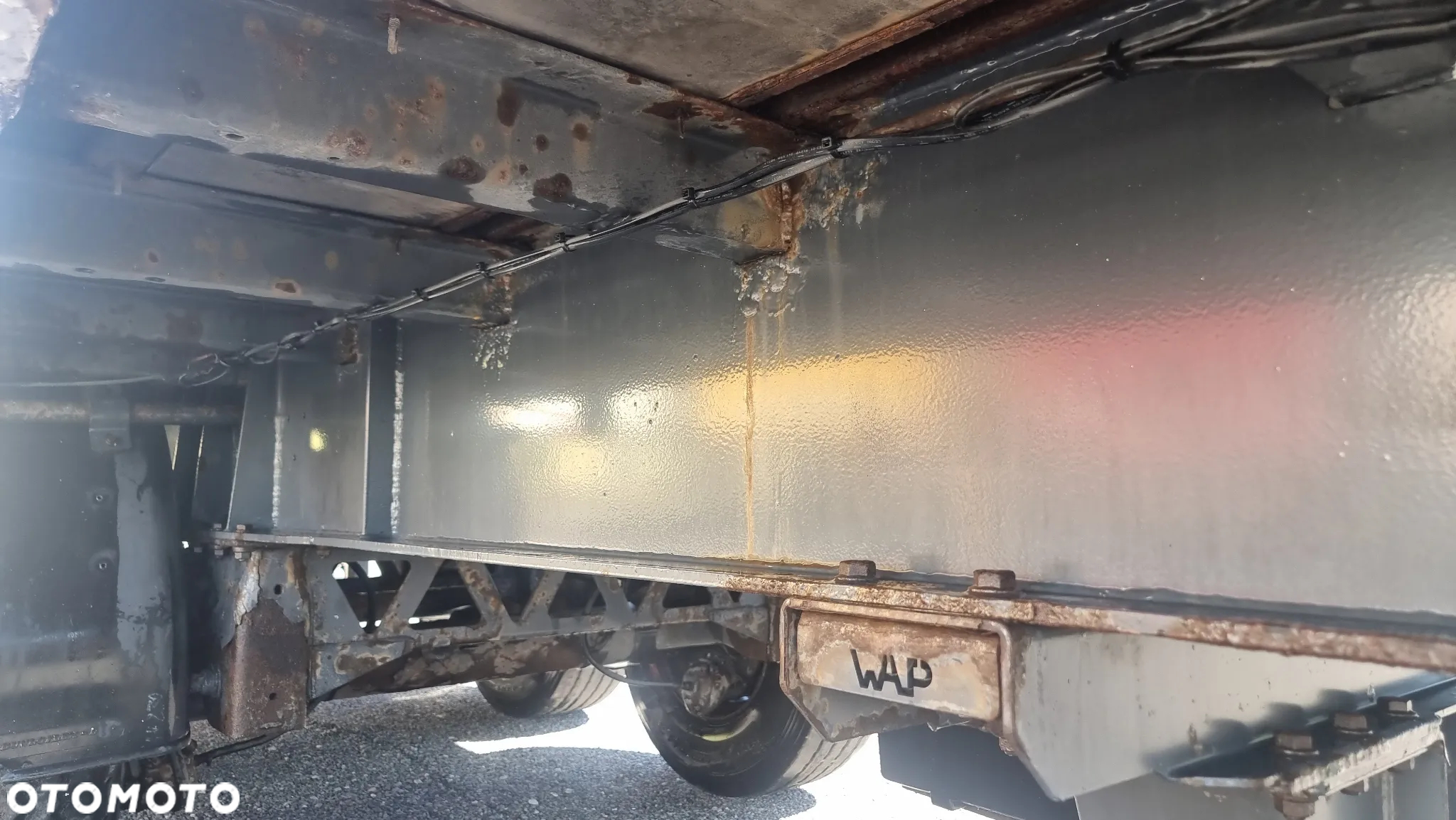 Bos 15.500zł netto TANDEM 7.35x2.10 NAPOJÓWKA SKRZYNIA  DOLNY ZACZEP HAMULCE TARCZOWE MOŻLIWOŚĆ TRANSPORTU - 10