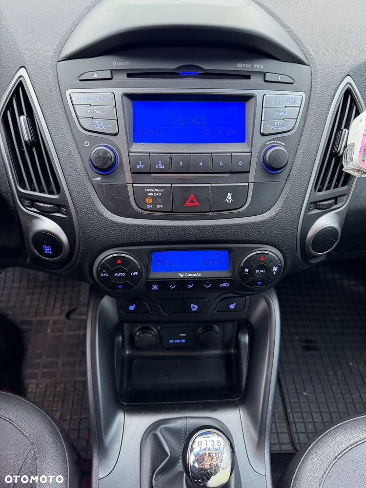 Hyundai ix35 - 11