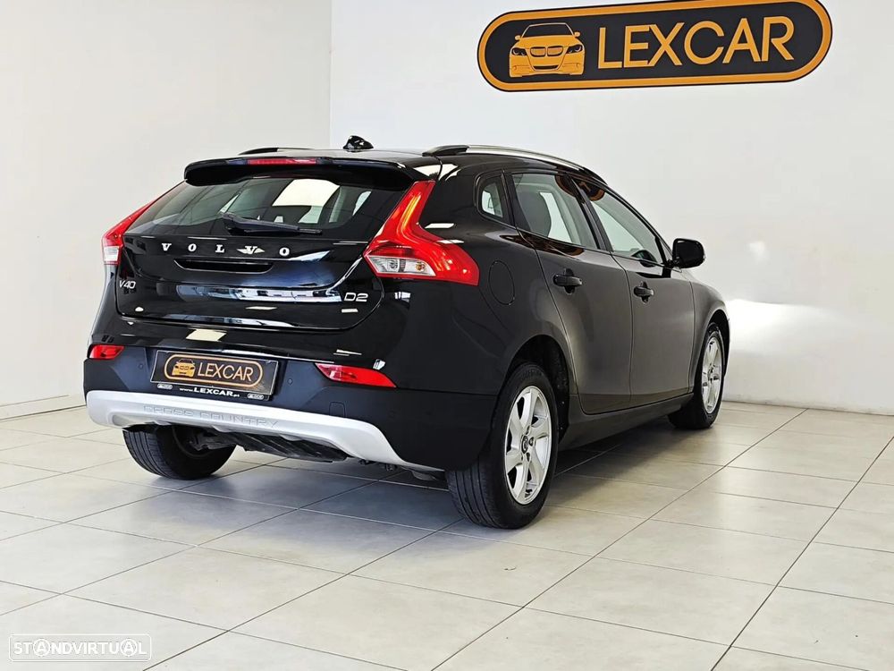 Volvo V40 Cross Country 1.6 D2 Momentum - 31