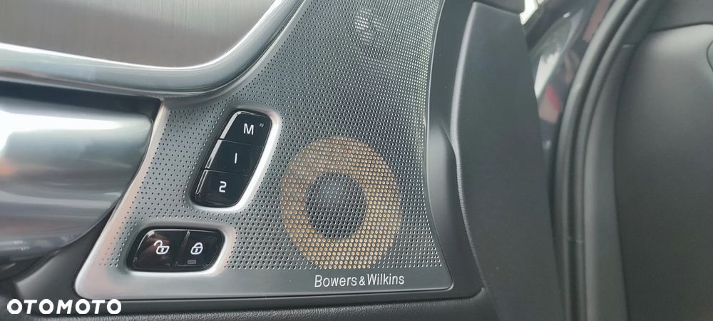 Volvo S90 D4 SCR Momentum Pro - 12