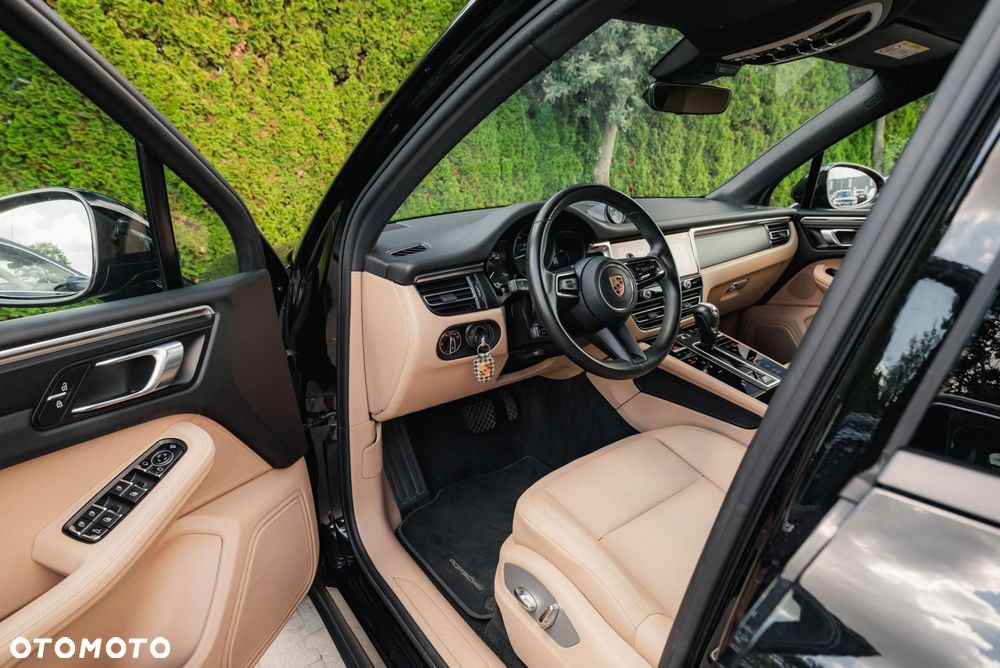 Porsche Macan Standard - 11