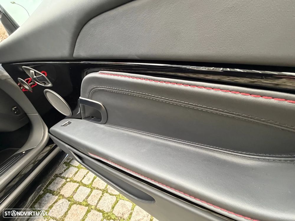 Aston Martin DB11 Coupé V8 Auto - 9