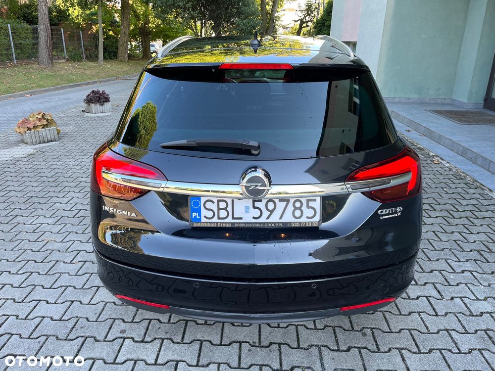 Opel Insignia 2.0 CDTI Cosmo 4x4 S&S - 14