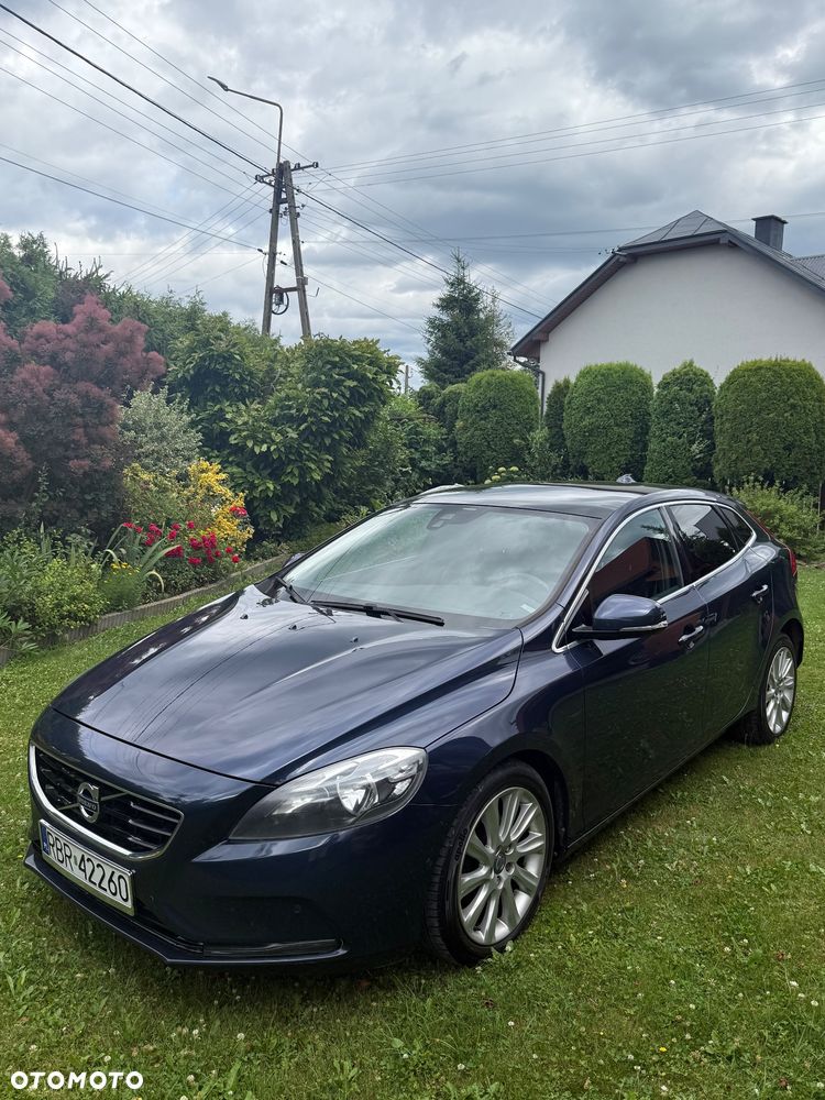 Volvo V40 D2 Summum - 3