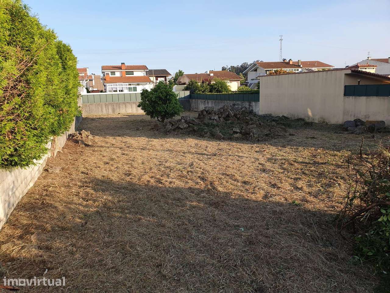 Terreno Urbano Maia Folgosa - Moradia 566m2 - Grande imagem: 3/8