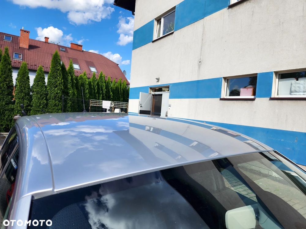 Renault Scenic 1.6 16V 110 Dynamique - 11