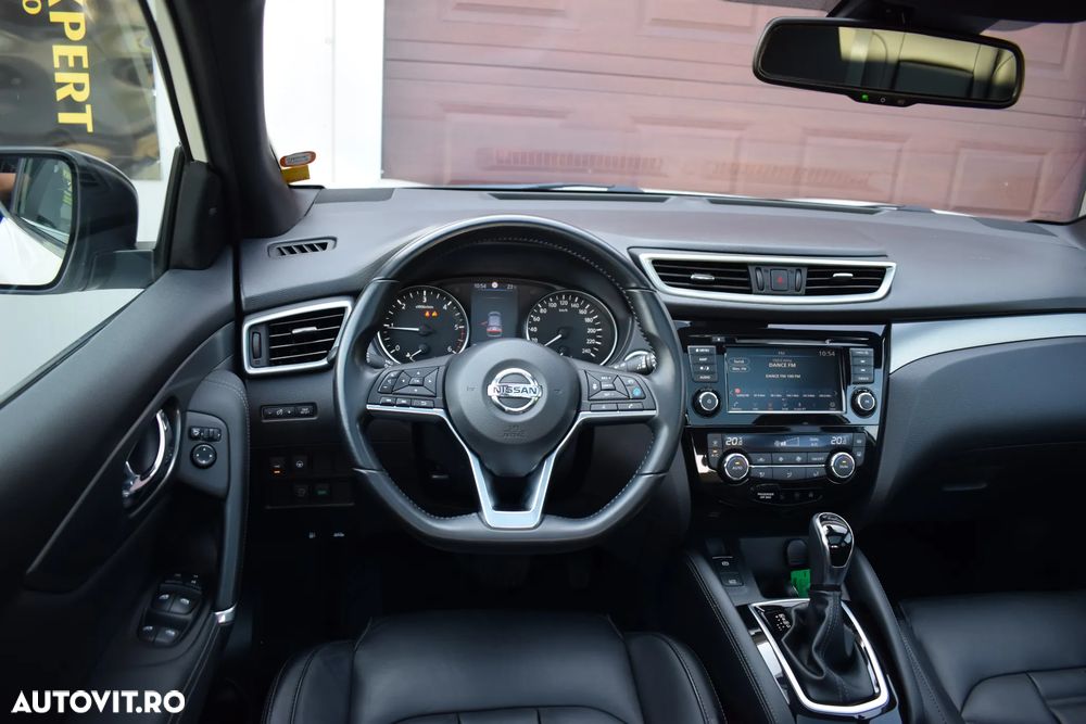 Nissan Qashqai 1.5 DCI DCT TEKNA+ - 12
