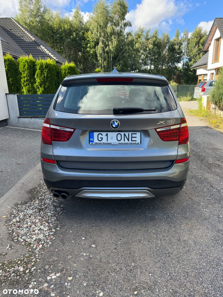 BMW X3 xDrive28i xLine - 3