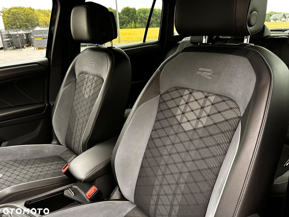 Volkswagen Tiguan 1.5 TSI OPF DSG R-Line - 26