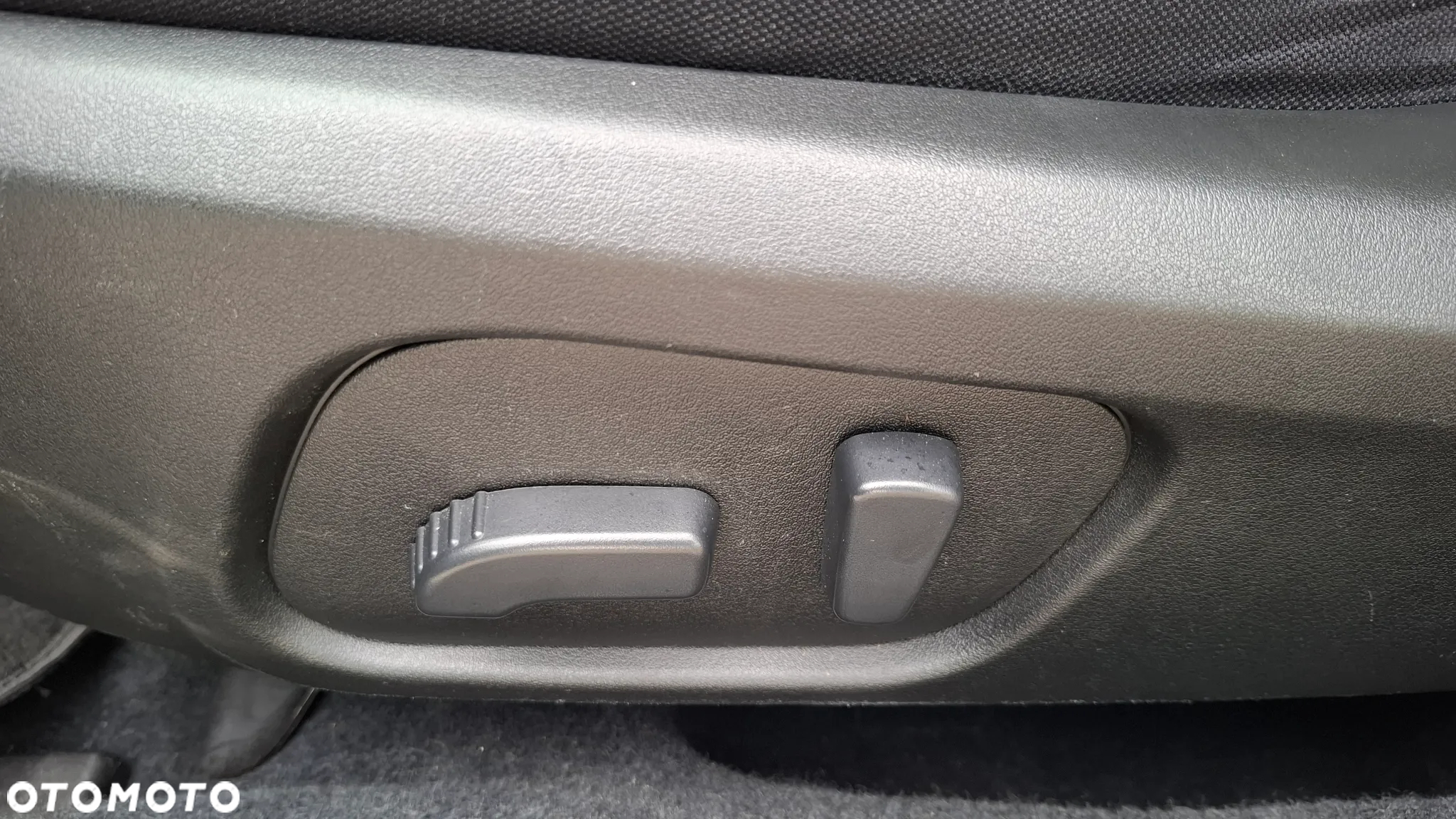 Subaru XV 2.0i Exclusive CVT - 14