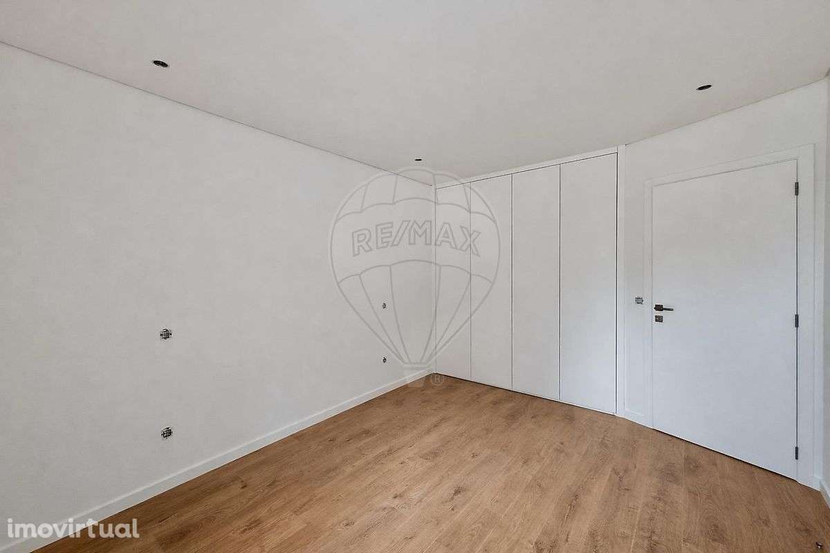 Apartamento T2 para venda - Grande imagem: 2/11