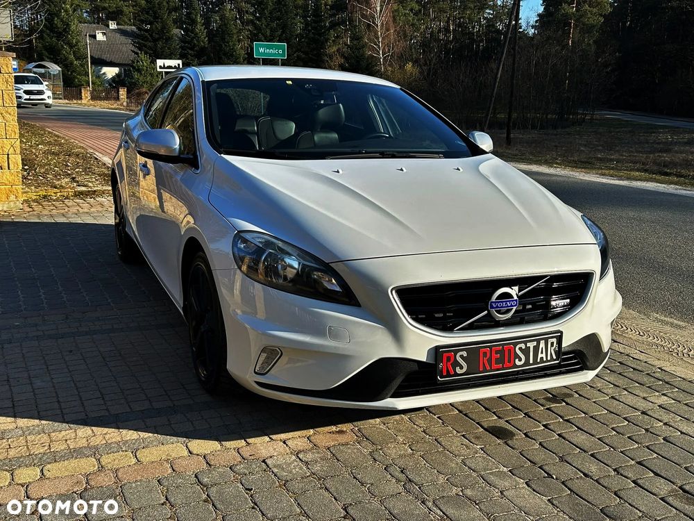 Volvo V40 D2 R Design - 29