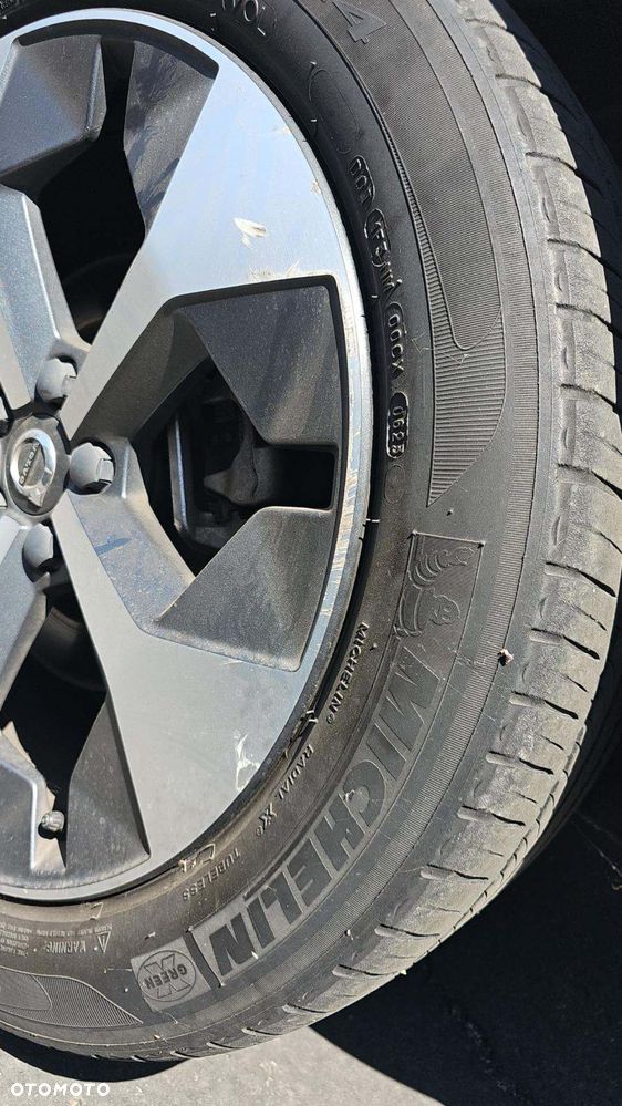 Volvo XC 40 B5 B AWD Ultimate Dark - 17
