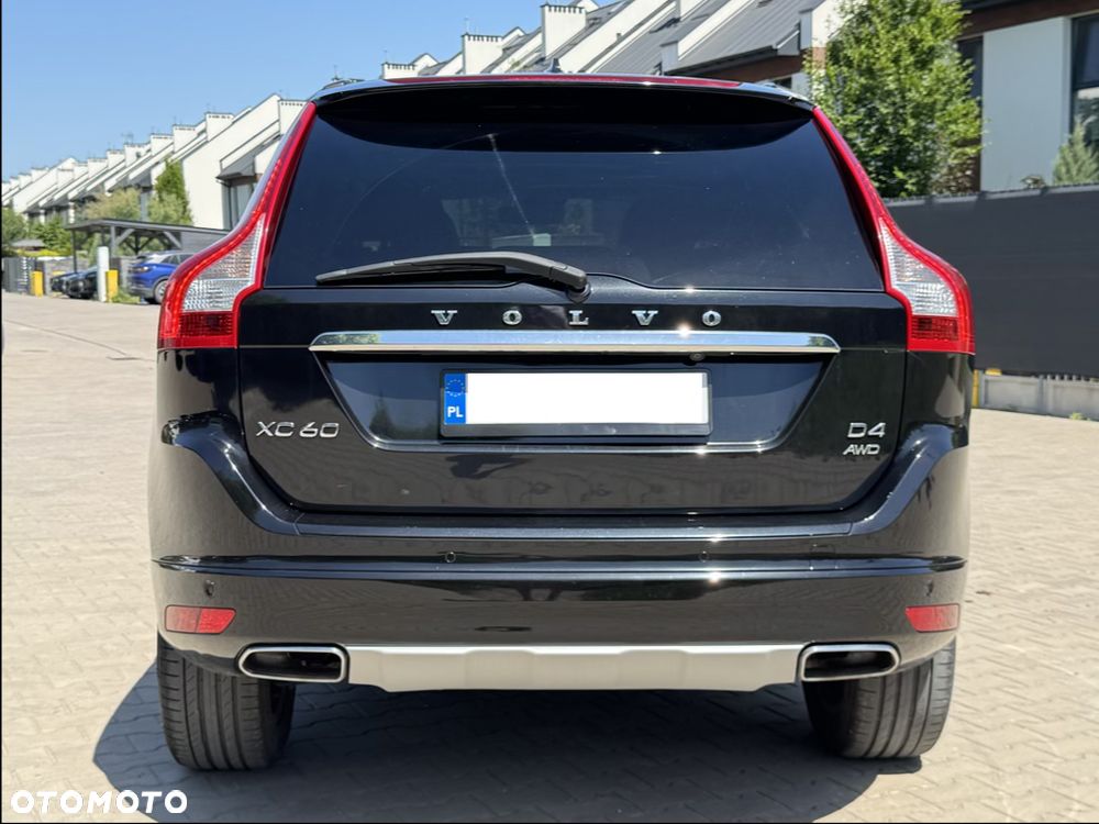 Volvo XC 60 D4 AWD Summum - 3