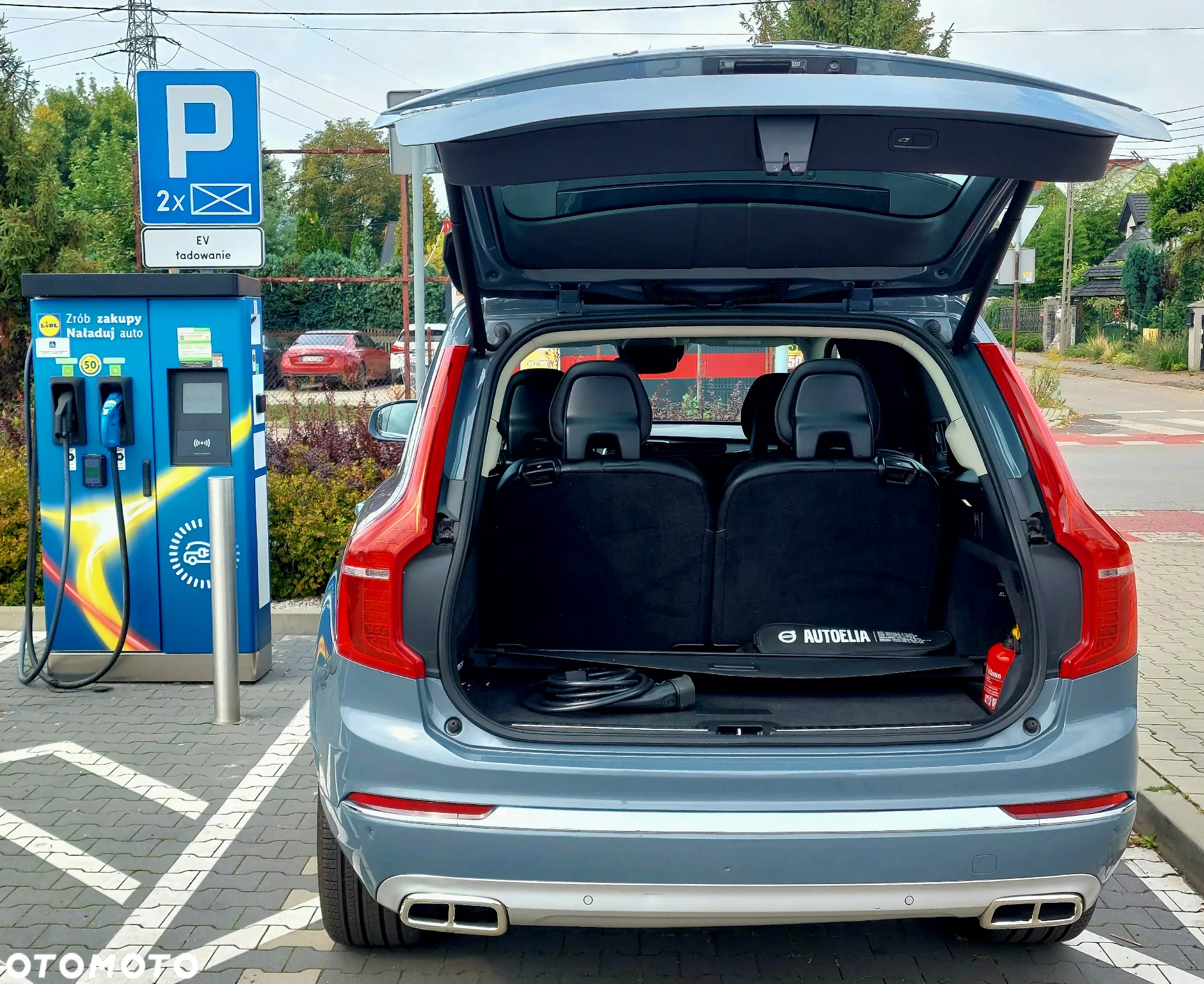 Volvo XC 90 - 22