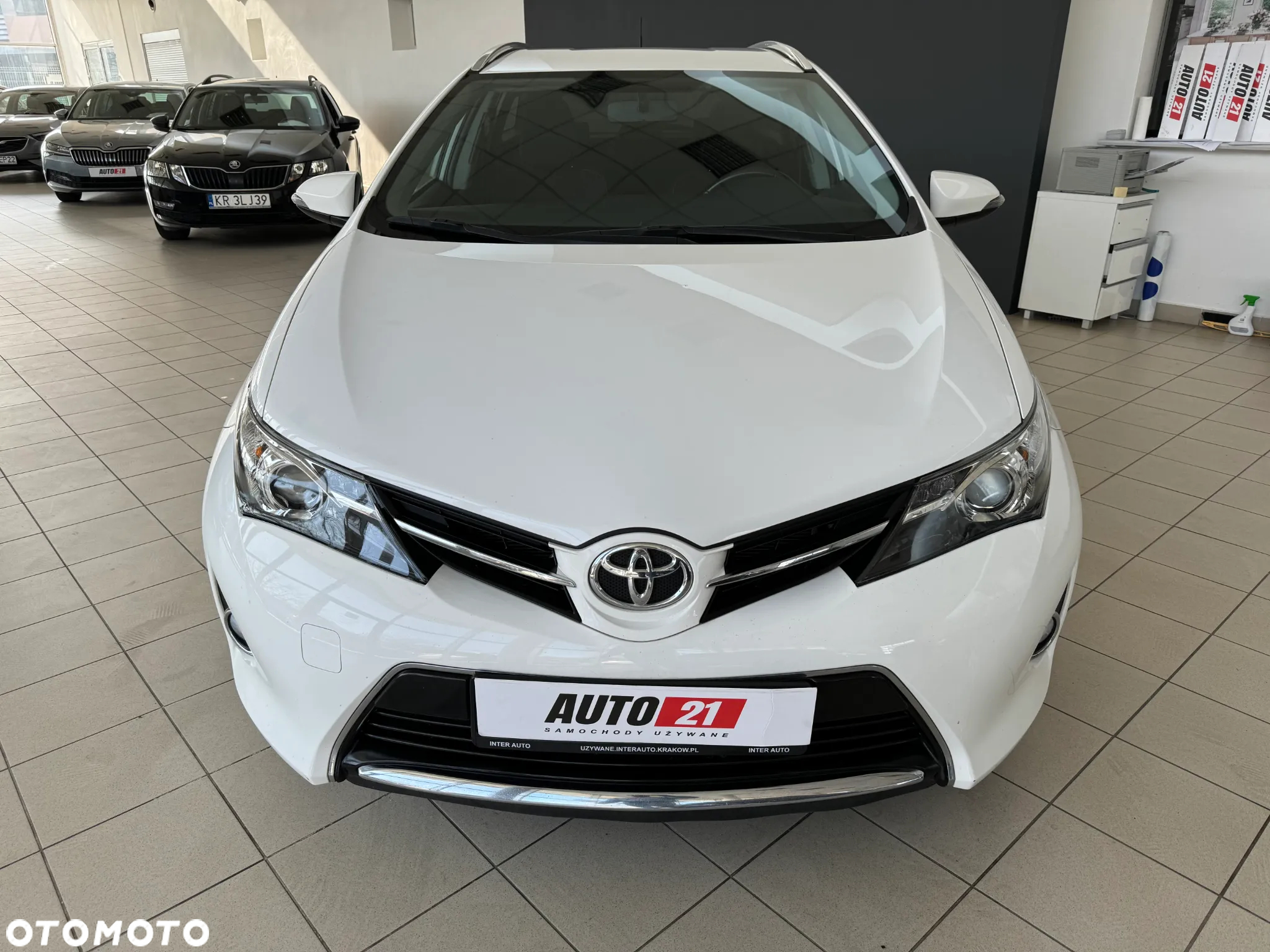 Toyota Auris 1.6 Valvematic Touring Sports Edition - 4