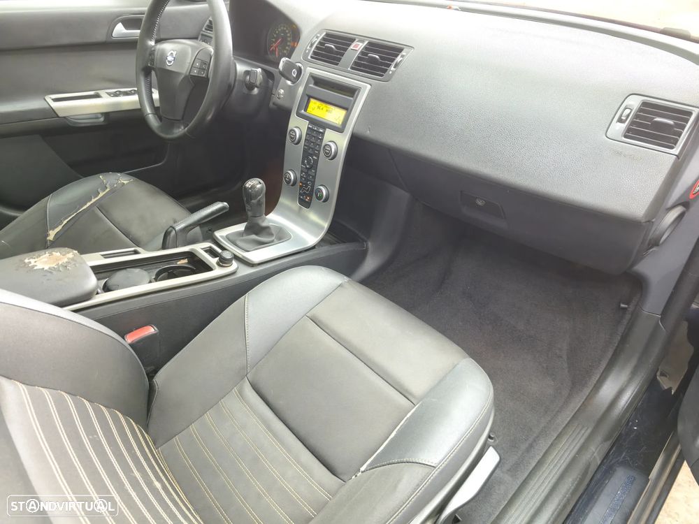 Volvo S40 1.6 D Nível 2 - 8