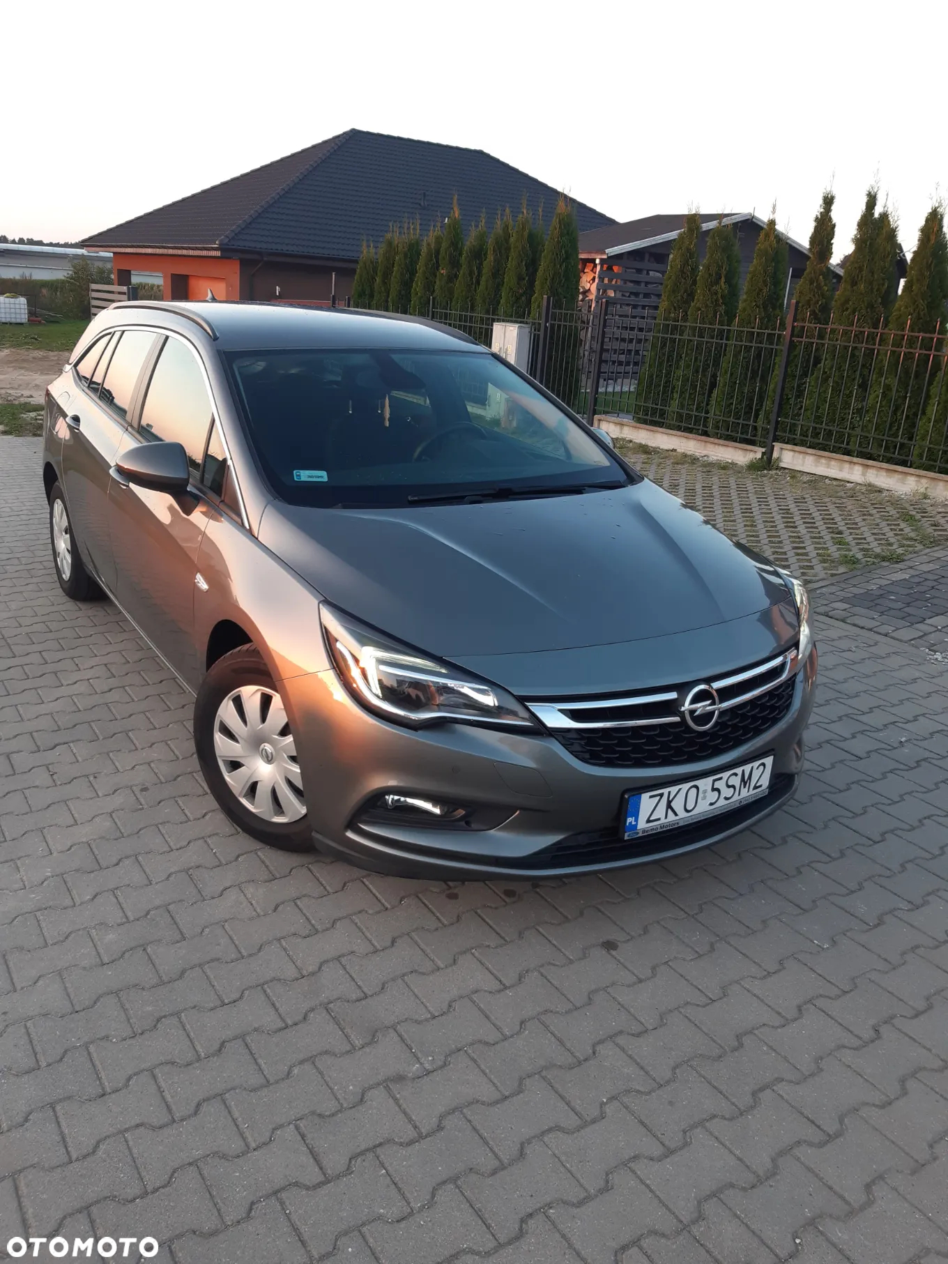 Opel Astra V 1.4 T Elite - 2