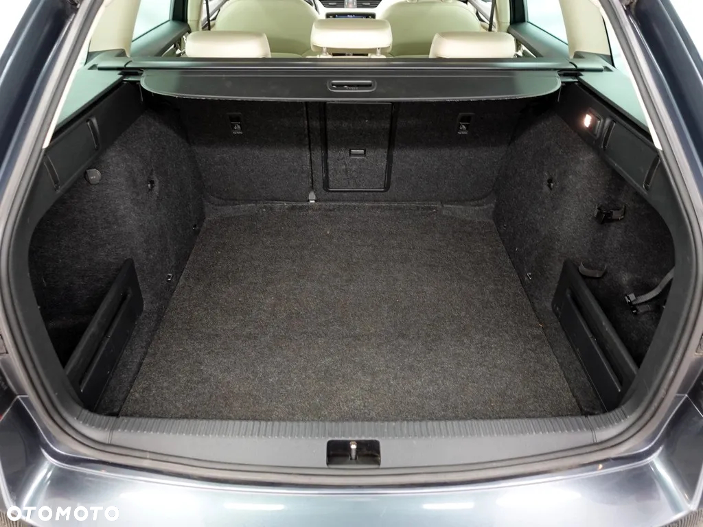 Skoda Octavia 2.0 TDI Elegance DSG - 38