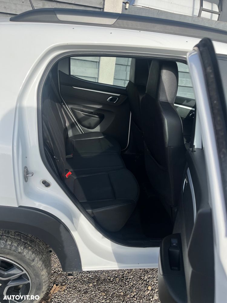 Dacia Spring Essential - 1