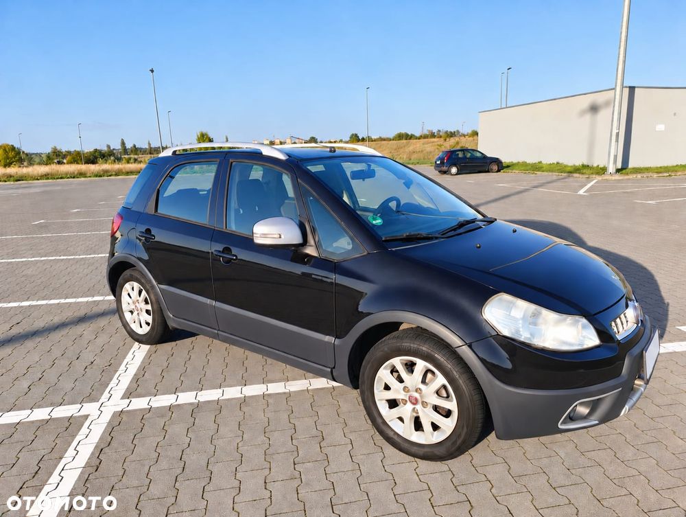 Fiat Sedici 1.6 16V 4x2 Emotion - 1