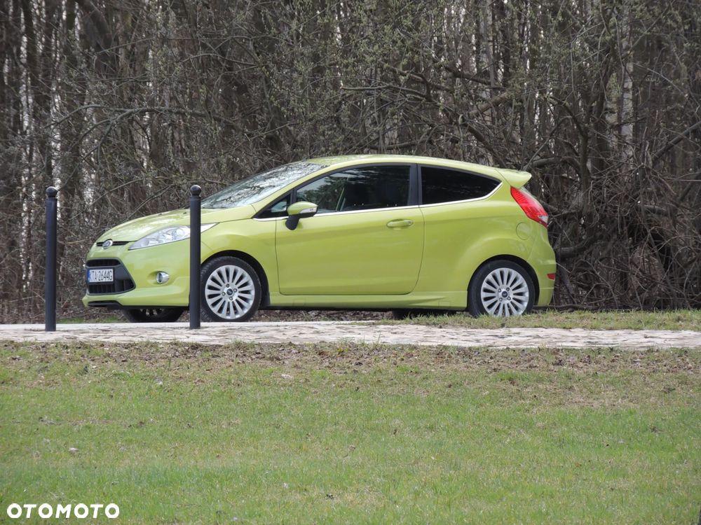Ford Fiesta - 1
