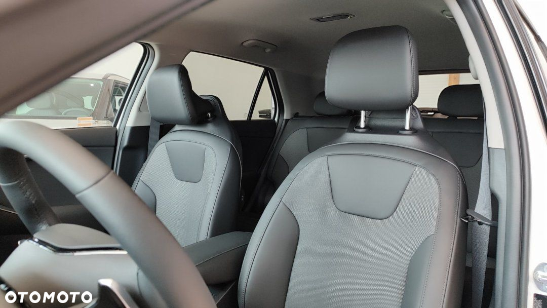 Kia Niro - 11