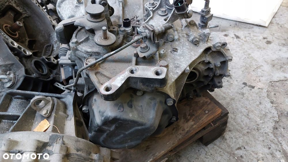 skrzynia biegow kia venga hyundai ix20 2009- 1.4 1.6 16v 5b - 4