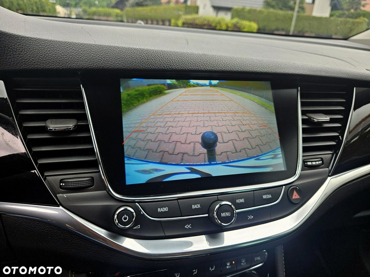 Opel Astra - 17