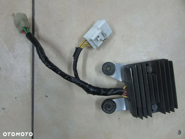 HONDA CBR600 RR PC37 REGULATOR NAPIĘCIA