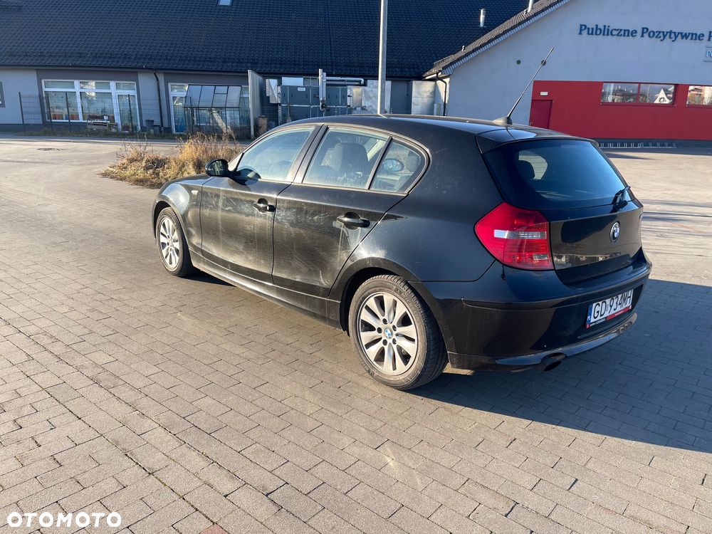 BMW Seria 1 116i - 5