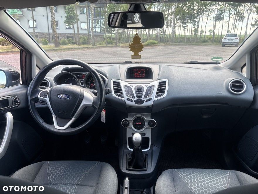 Ford Fiesta 1.25 Titanium - 14